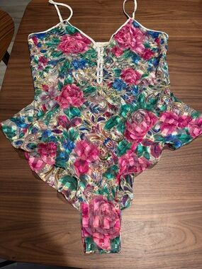 VINTAGE Victoria’s Secret bodysuit